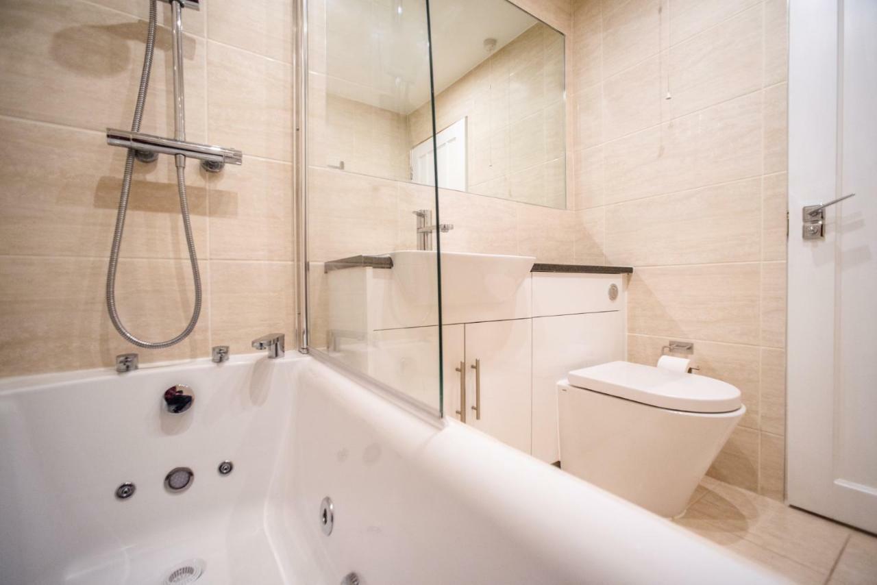 Superb Central Modern 3Bed 2Bath With Wifi, Trendy Fitzrovia W1 By Oxford Street Affable Informative Host Лондон Екстериор снимка