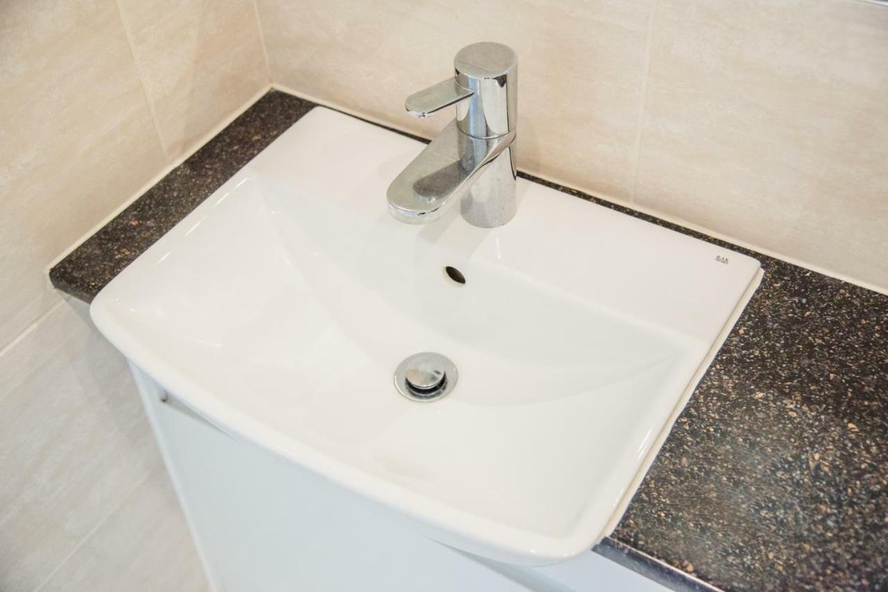 Superb Central Modern 3Bed 2Bath With Wifi, Trendy Fitzrovia W1 By Oxford Street Affable Informative Host Лондон Екстериор снимка